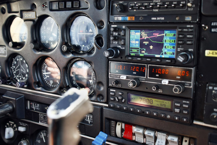 Cockpit FJ.jpg